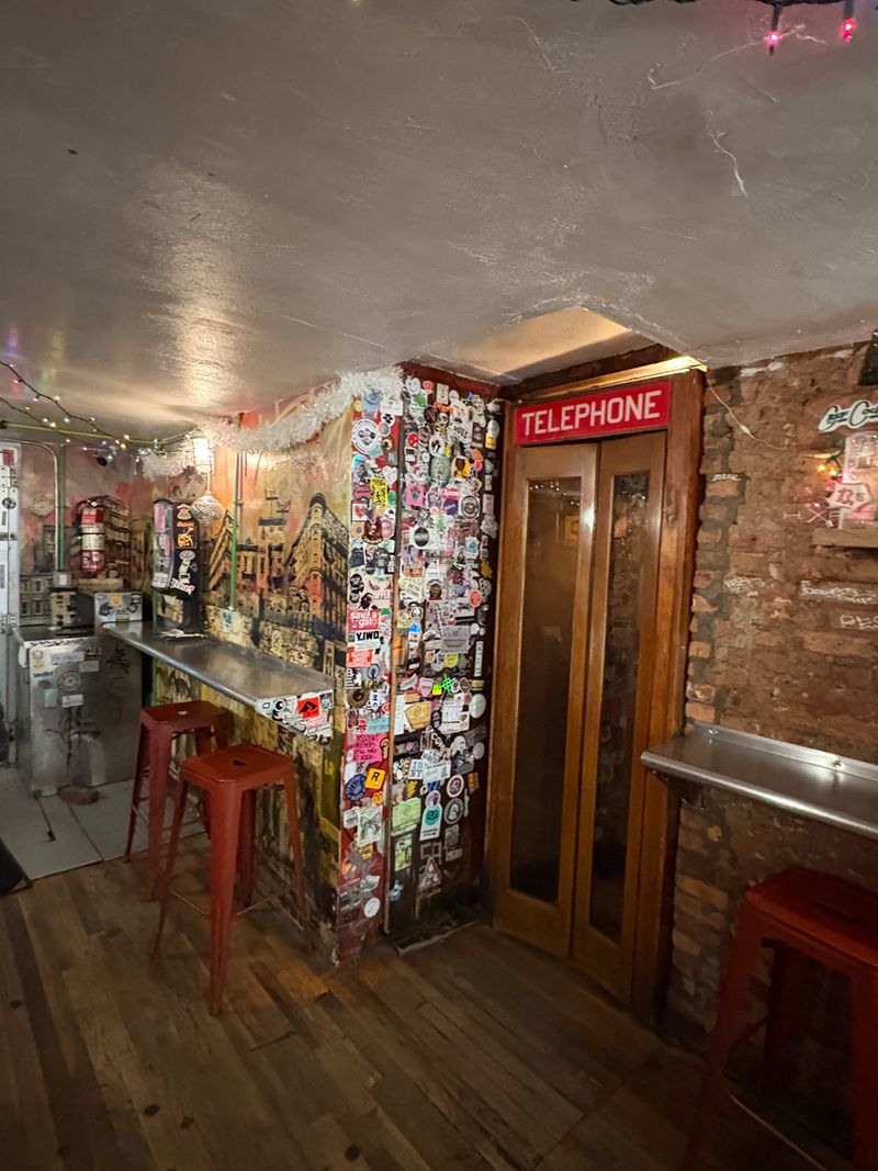 PDT &ndash; Please Don&rsquo;t Tell (New York City, NY)