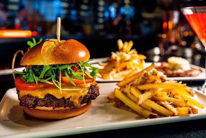 Sullivan&rsquo;s Steakhouse &mdash; Chicago, Illinois