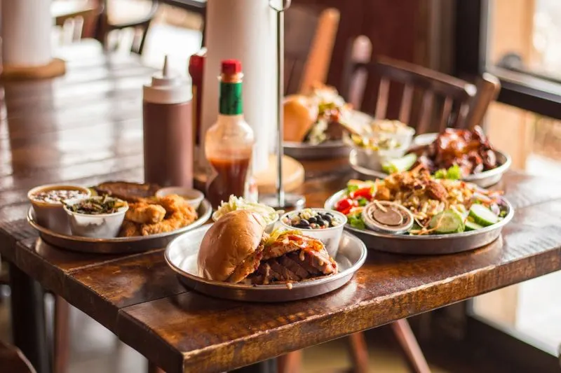 Edley's Bar-B-Que (12 South)