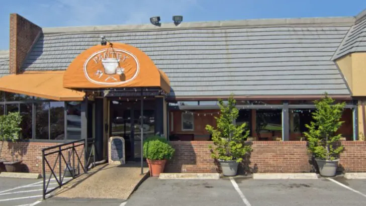 The Reuben sandwich at this low-key restaurant in Arkansas is worth the drive