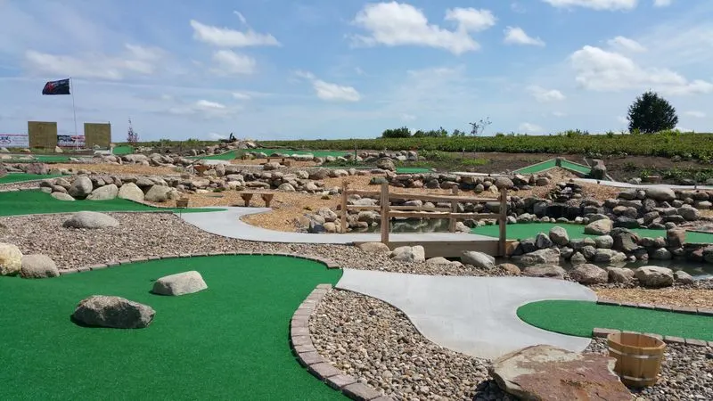 Mini Golf With Personality