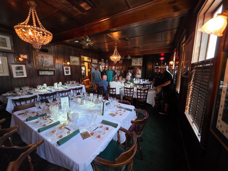 Old-school Louisville ambiance