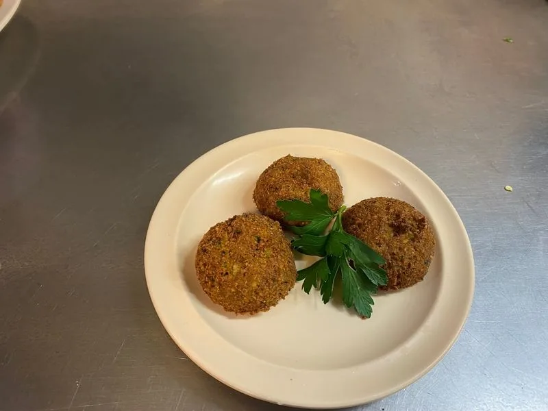 Falafel that sets the standard