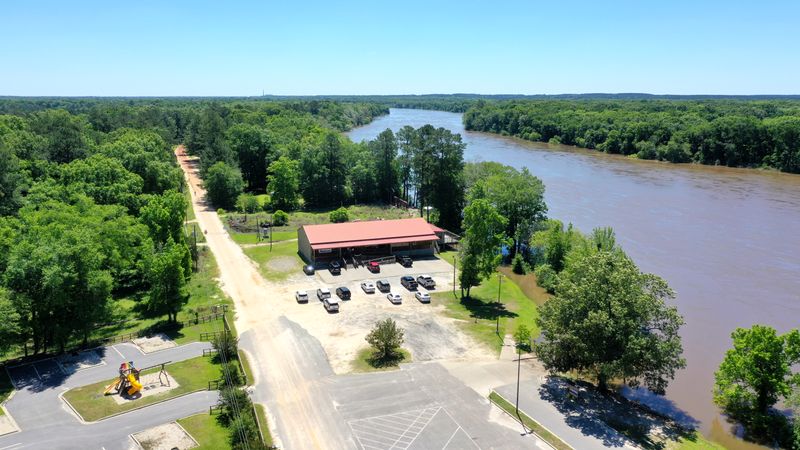 How to find this middle-of-nowhere gem
