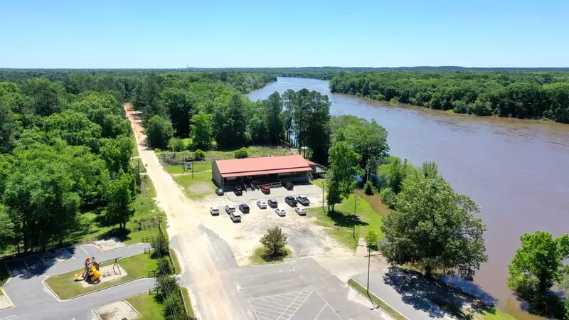 How to find this middle-of-nowhere gem