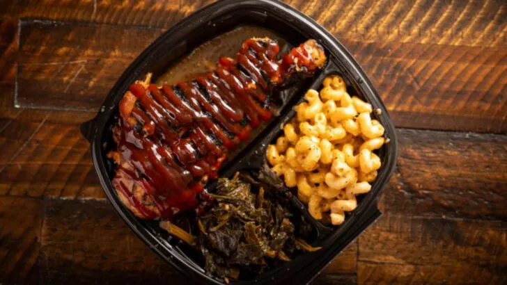 The smoked turkey leg at this Georgia restaurant is worth the detour