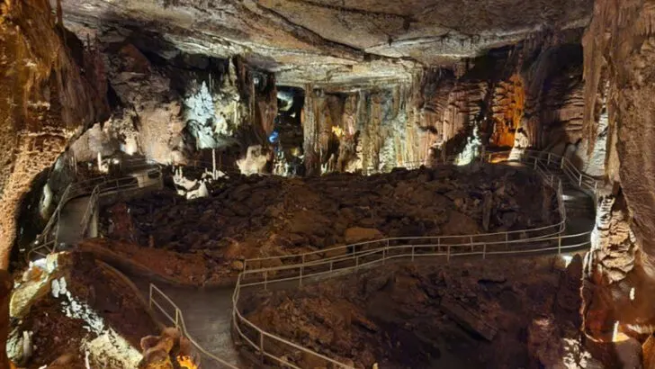 This Arkansas cave remains one of the state&rsquo;s most overlooked natural sights