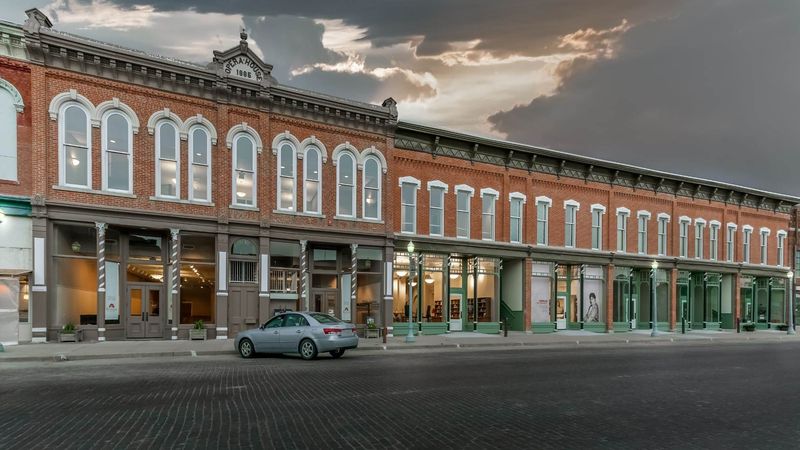Willa Cather National Statuary Tour and Heritage Walk