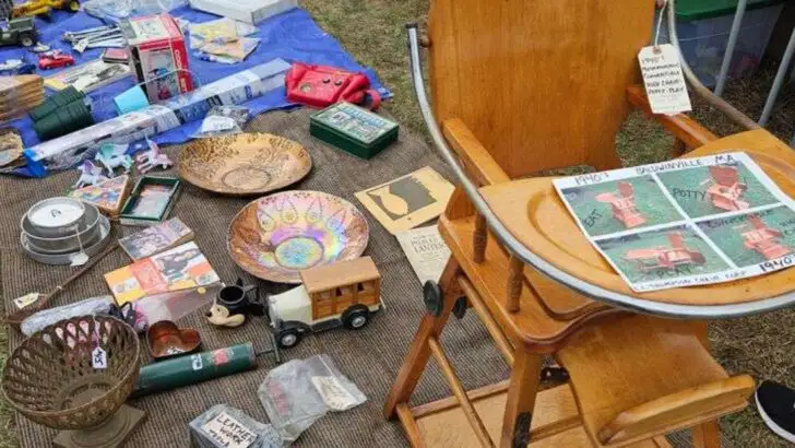 This New York flea market is where patient shoppers tend to do very well