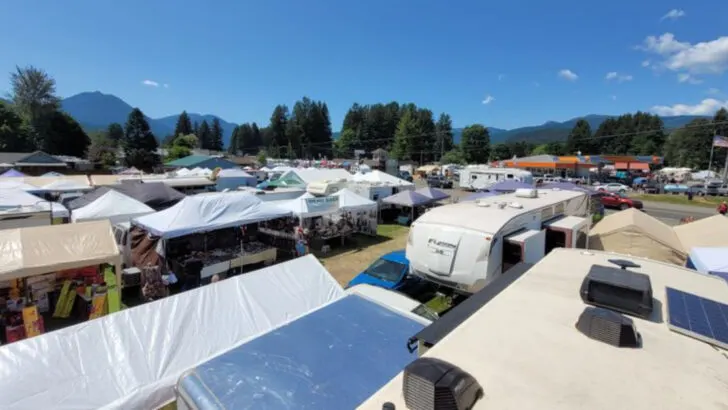 This massive Washington swap meet rewards anyone willing to spend the afternoon