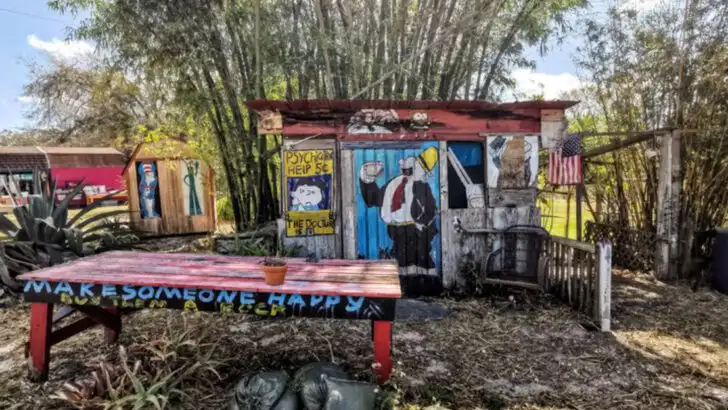 This massive antique store in Florida can easily take an entire day to explore