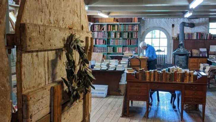 This massive bookstore in Pennsylvania feels like a maze built for book lovers
