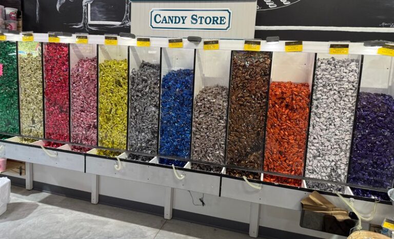 This old-fashioned candy store in Nebraska brings out everyone’s inner kid