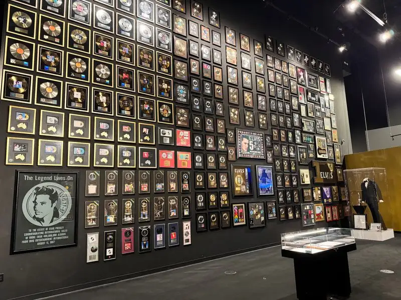 Combining Memphis and Las Vegas in One Trip