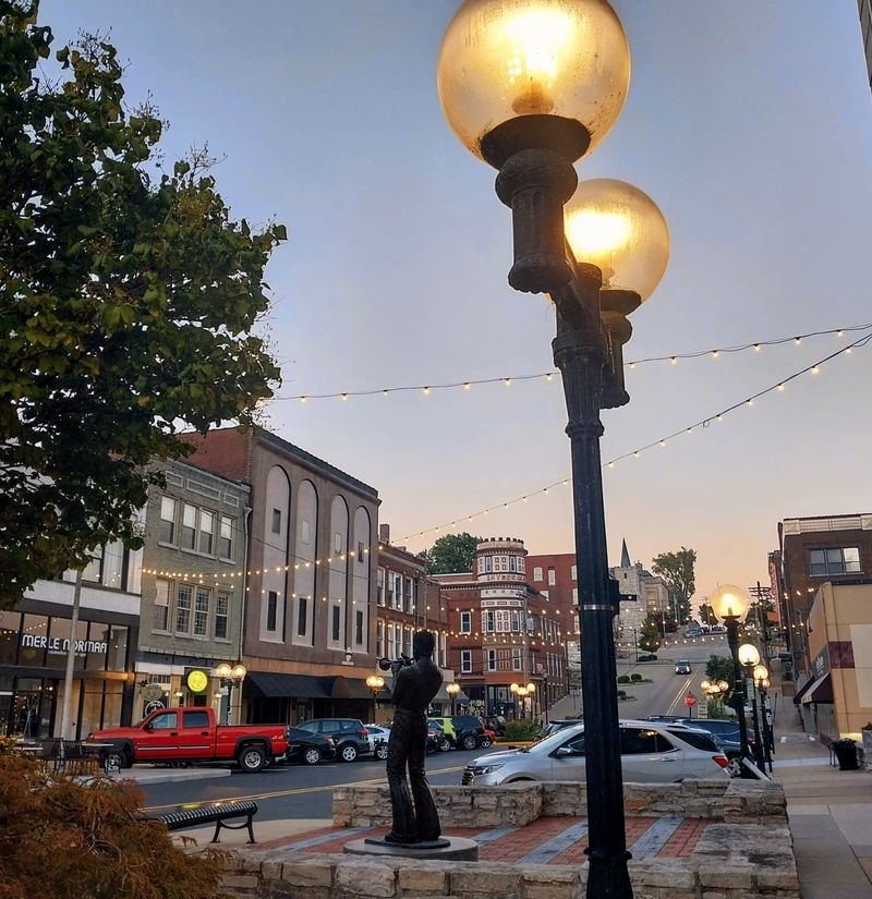 Safety, community feel, and neighborly networks