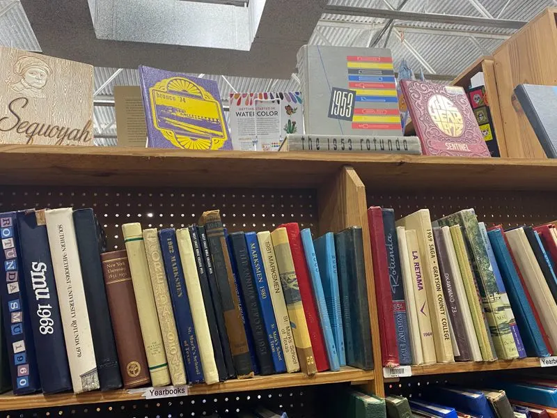 Making a day of it with nearby bites