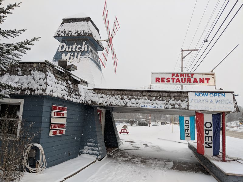 Vermont &mdash; The Dutch Mill Diner And Catering (Shelburne)