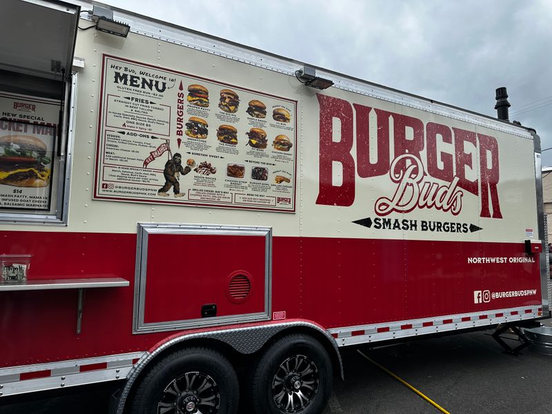 Burger Buds – Enumclaw, WA