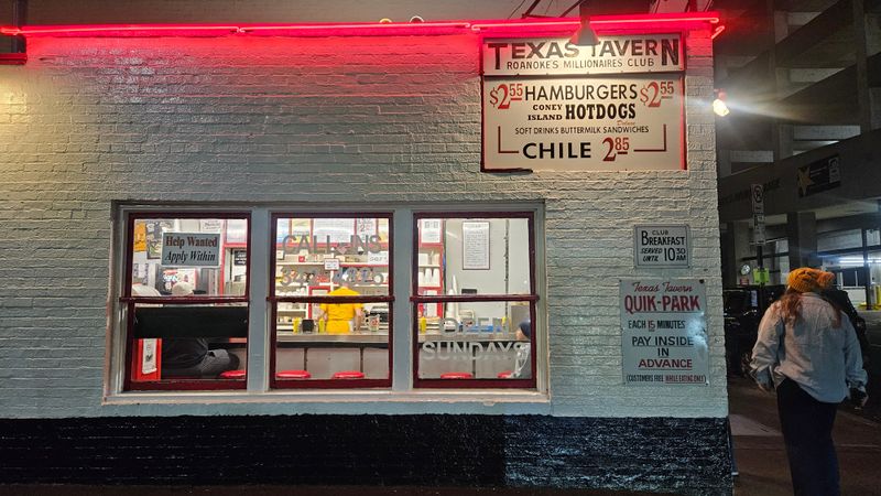 Virginia – Texas Tavern – Roanoke