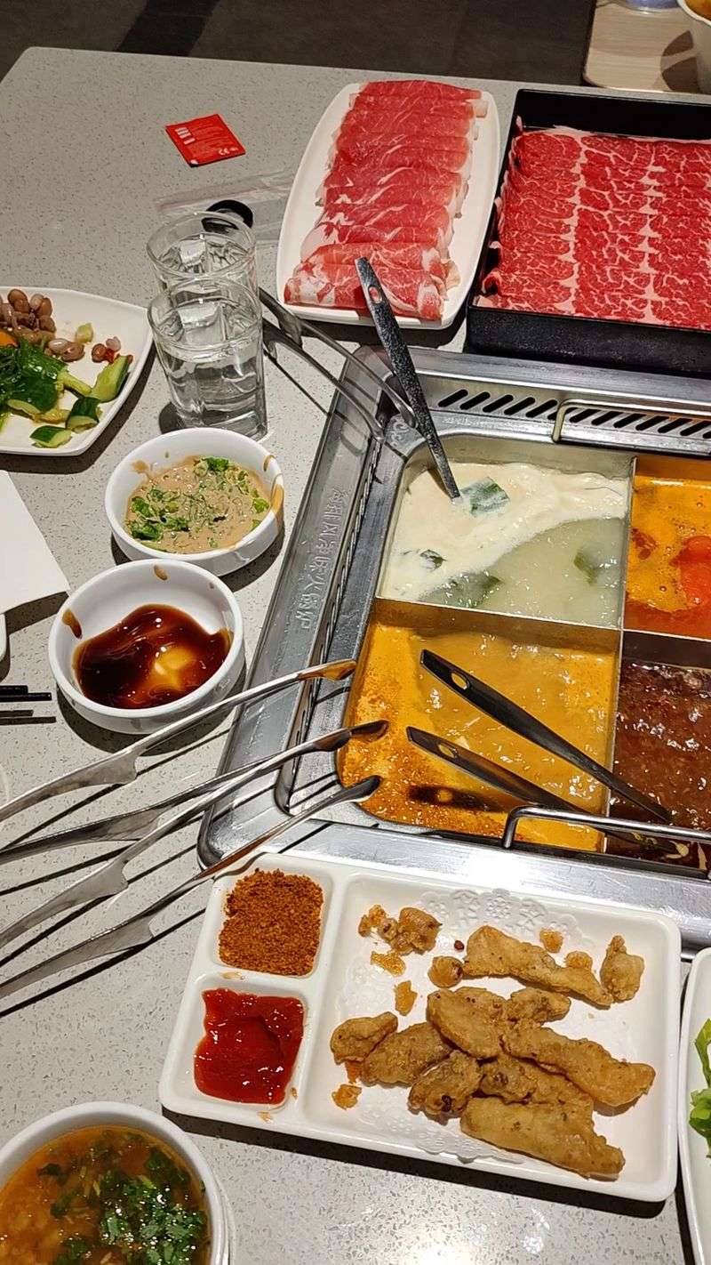 Haidilao Hot Pot &mdash; Los Angeles, CA