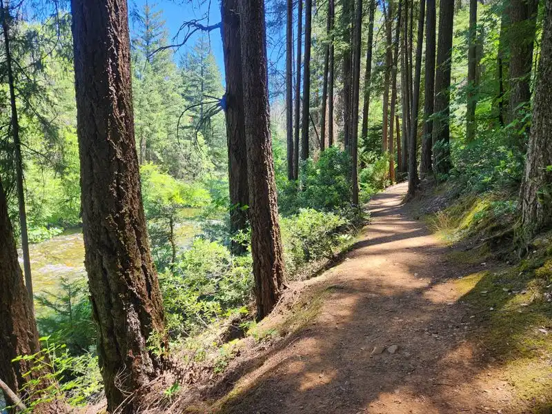 Trails That Feel Like a Journey Through a Postcard