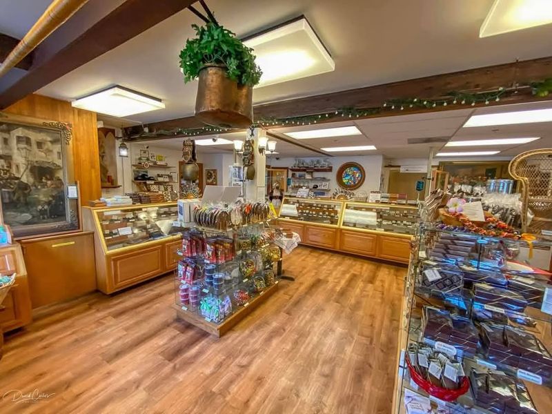 Washington – Boehm's Candies, Issaquah