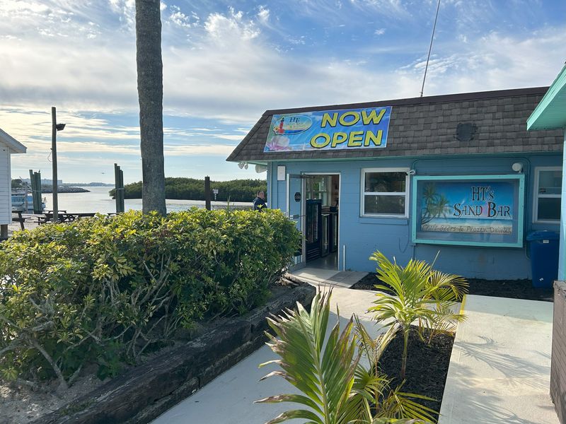 Discover Hidden Beach Bars and Local Art Studios