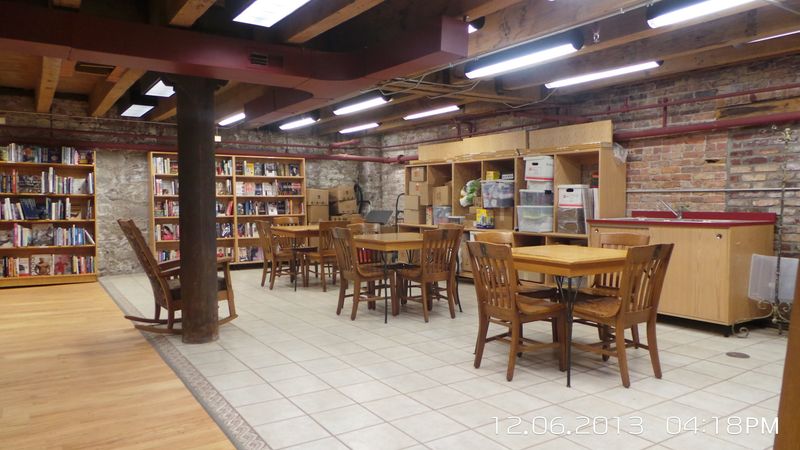 After-Words Bookstore (Chicago)