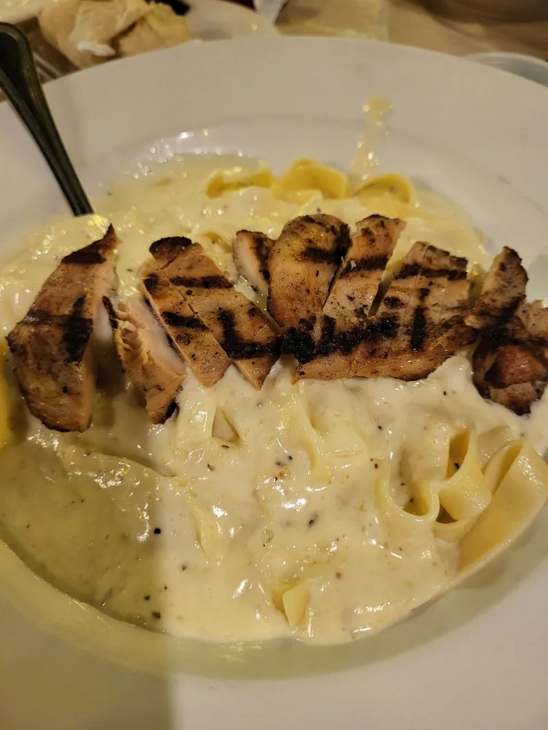 Classic Alfredo That Alabama Craves