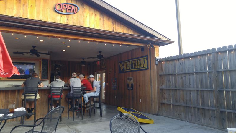 West Virginia &ndash; 3rd Base Bar & Grill &ndash; Petersburg