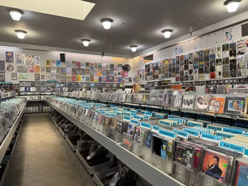 Amoeba Music (San Francisco, CA)