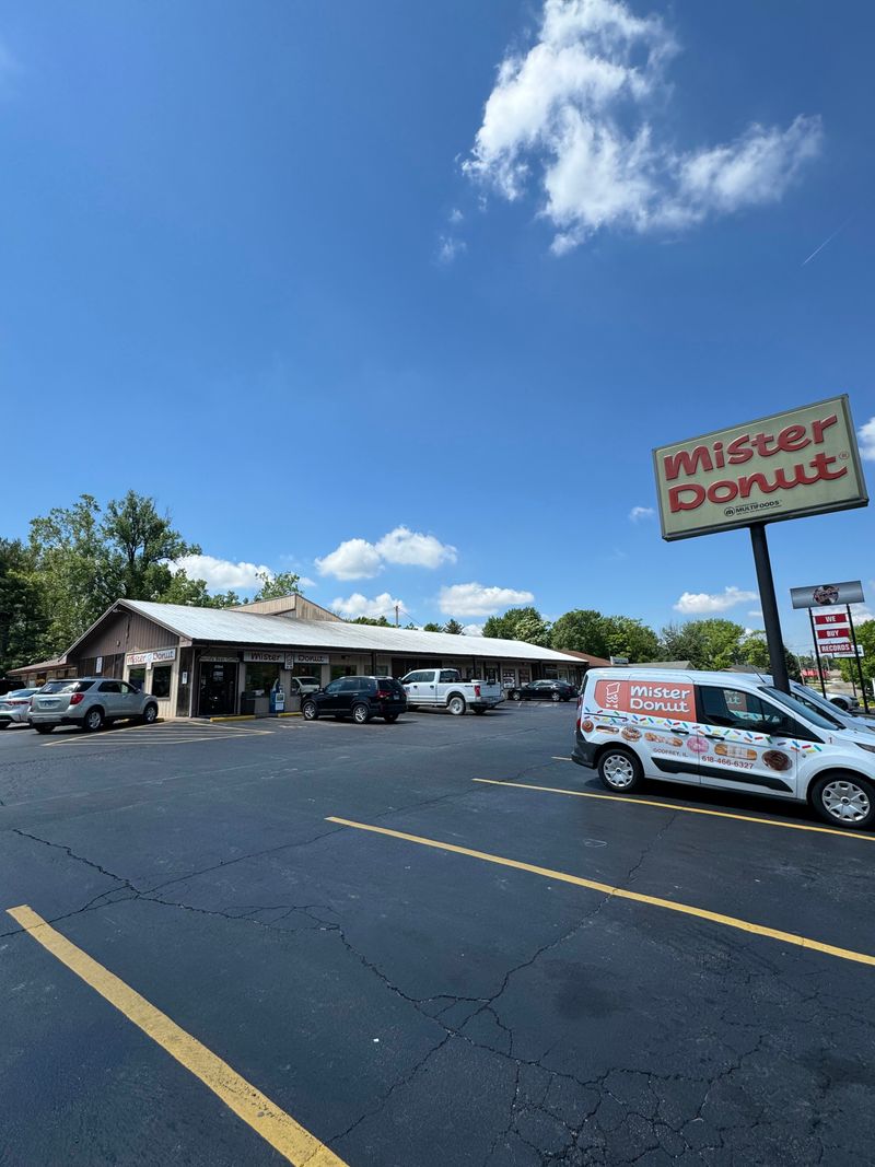 Plan Your Pilgrimage: Hours, Price, and Tips