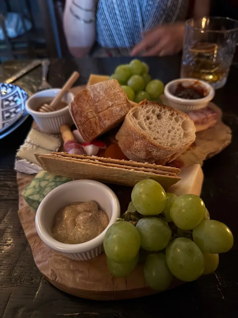 Small bites to pair with your glass