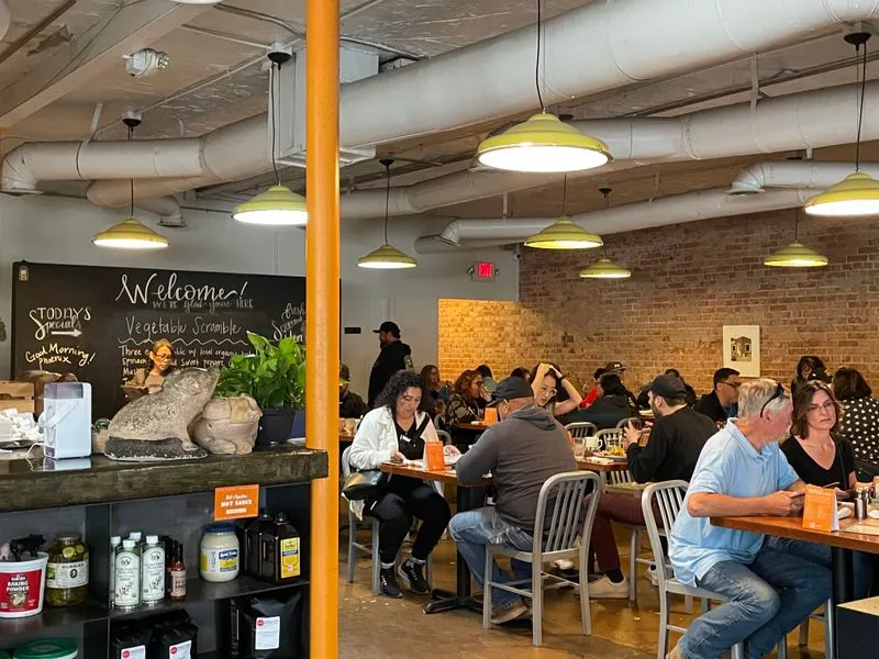 Insider timing: beating the line and getting a table