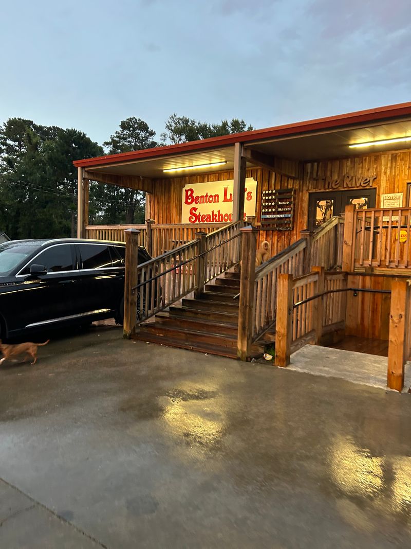 Timing your visit like a local