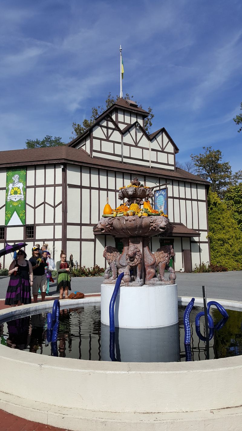 A Town Shaped by Amish and Pennsylvania Dutch Traditions