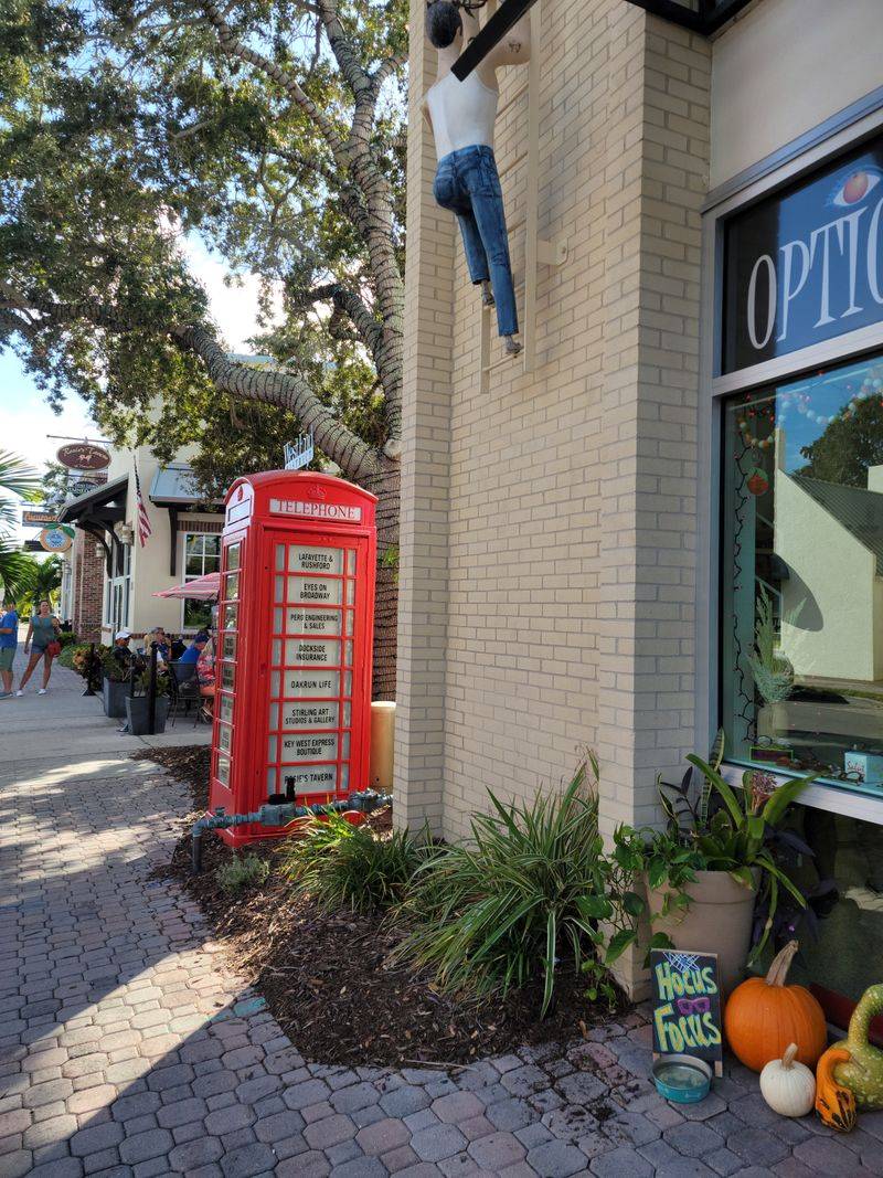 Local flavor: how Dunedin shapes the experience