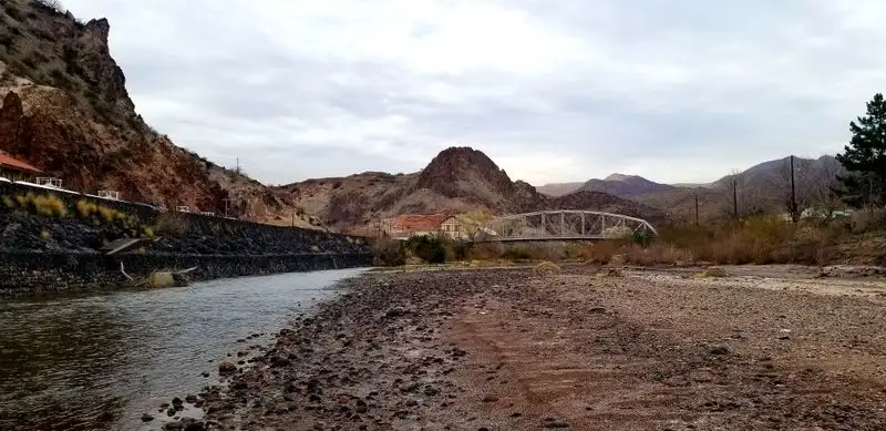 Scenic Drives and River Moments