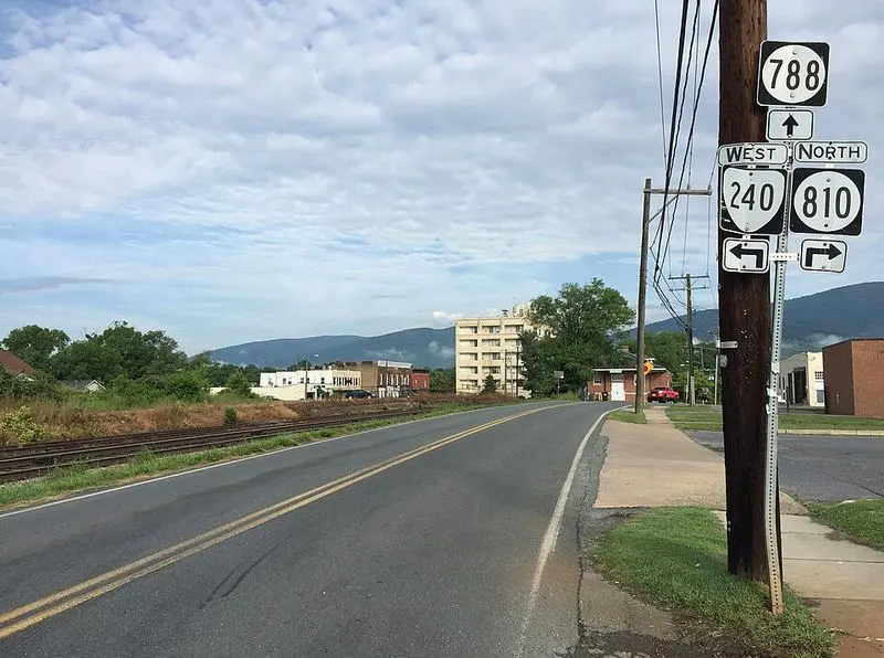 Getting There: Easy Access from Charlottesville