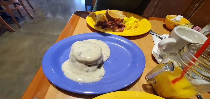 The Star: Biscuits and Gravy Breakdown