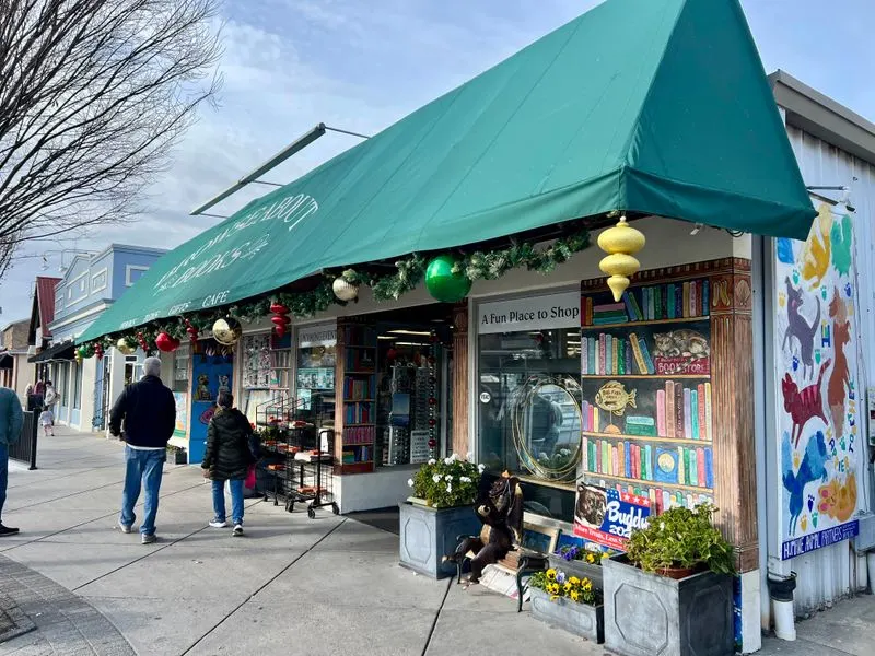 A family friendly hub with storytime and seasonal events