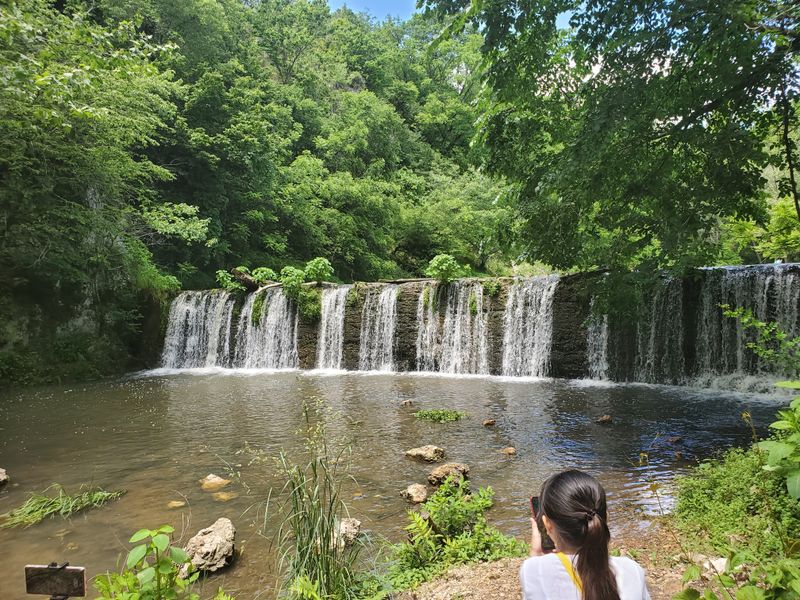 Natural Falls State Park