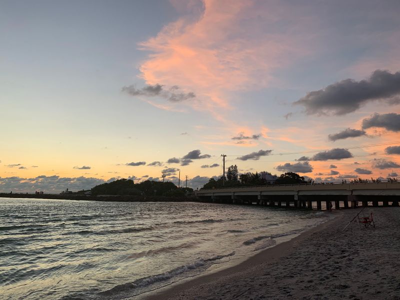 Photography Tips: Capturing Shells and Sunsets