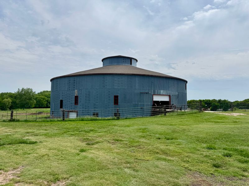 Starke Round Barn