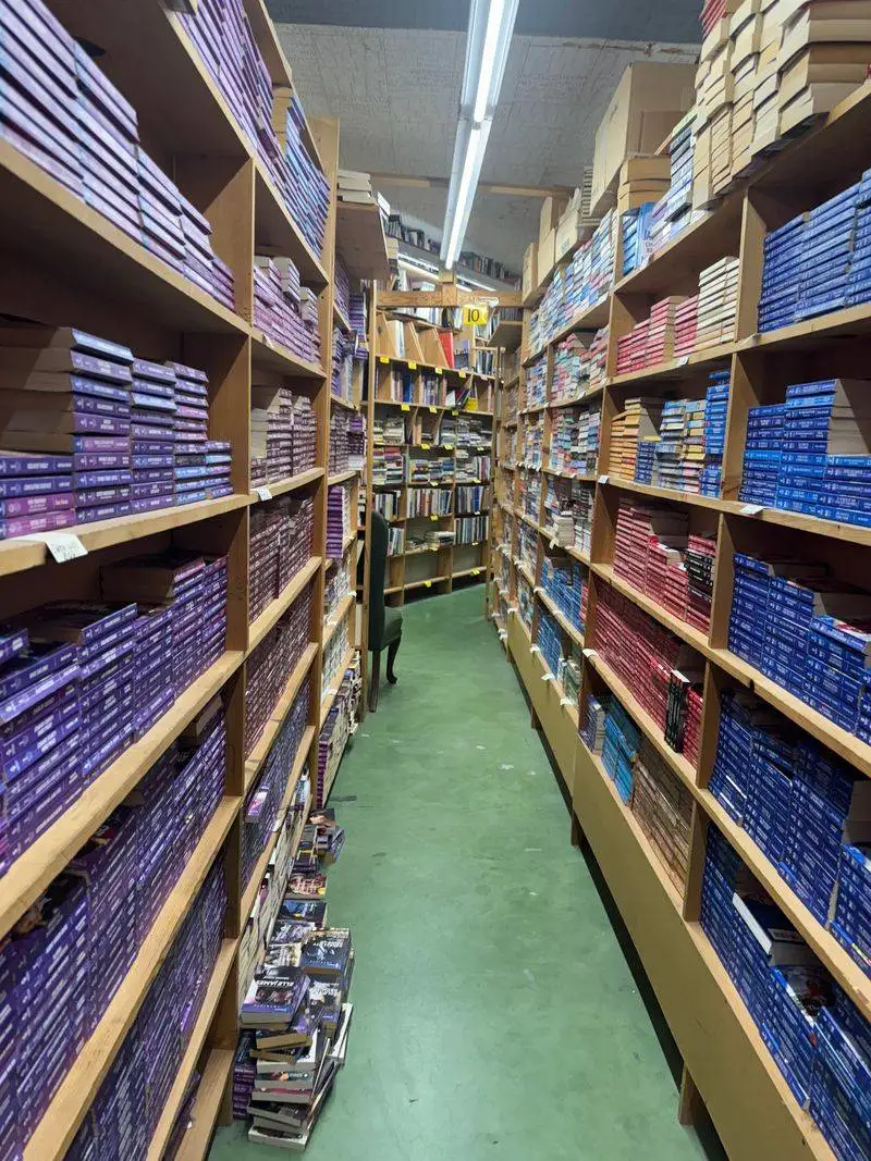 The Entrance Maze: First Steps Into The Stacks