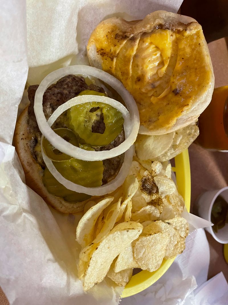 Bud&rsquo;s Caf&eacute; & Bar