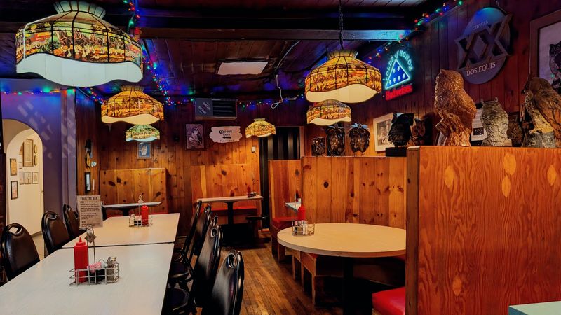 The Owl Bar and Caf&eacute;