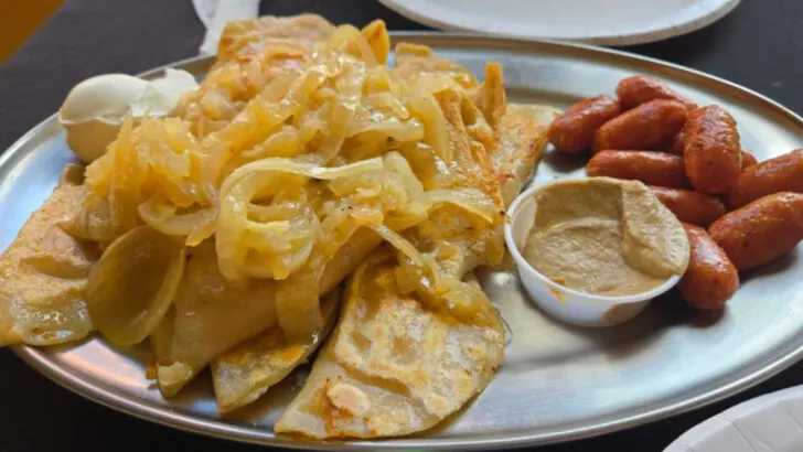 10 Polish Restaurants Pittsburgh Locals Won’t Share With Outsiders