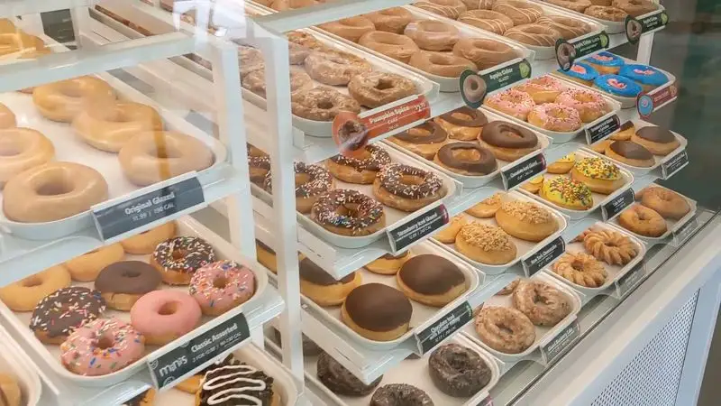 Krispy Kreme Doughnuts (Original Glazed) &mdash; multiple NJ locations