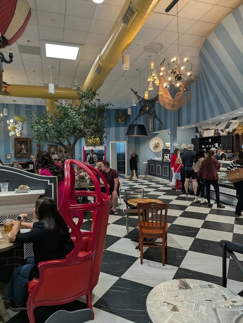 Amelie's French Bakery, Charlotte